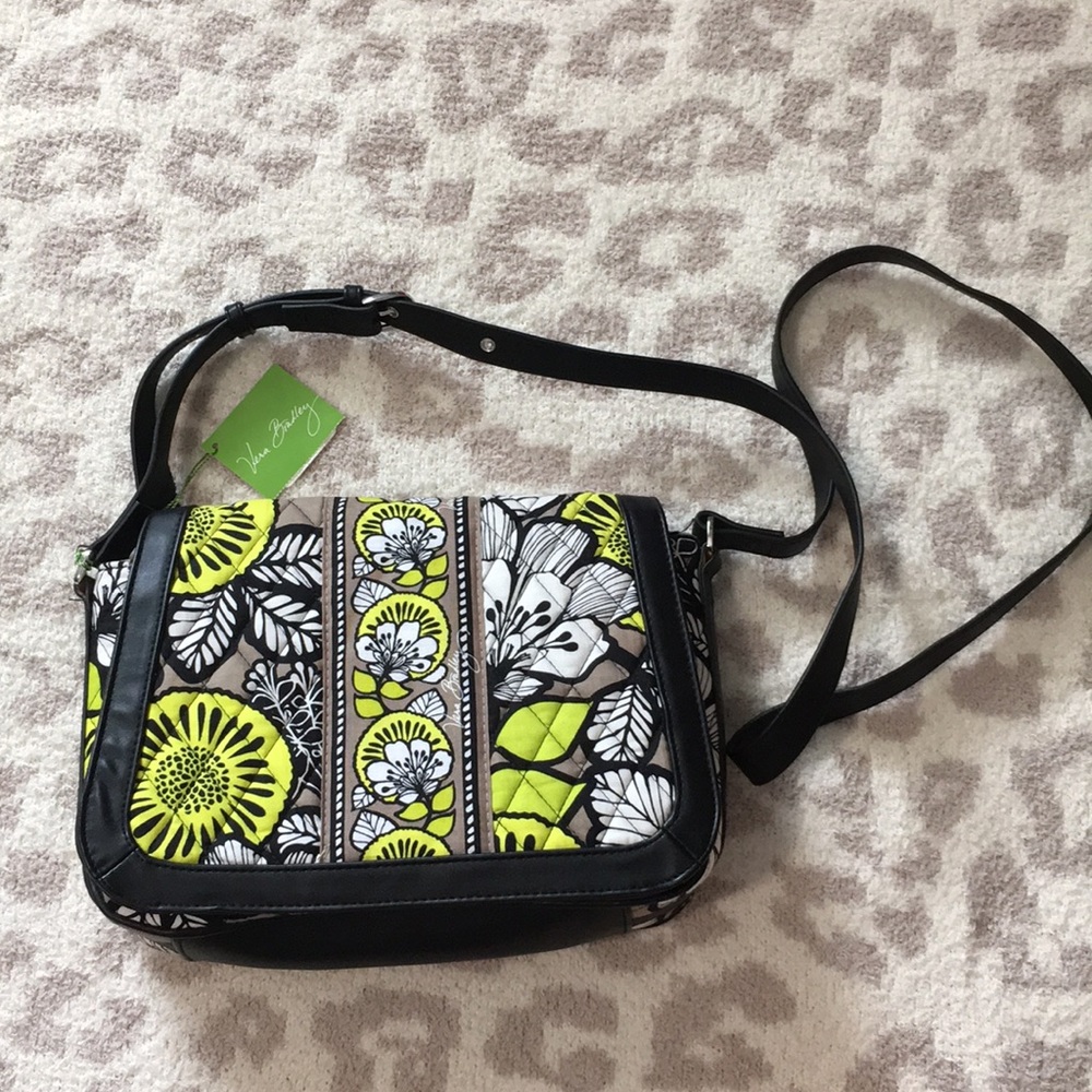 NWT Vera Bradley Citron Crosstown Crossbody - Picture 1 of 8